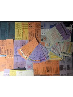  Budapesti közlekedési jegyek gyűjteménye (40 db különböző)