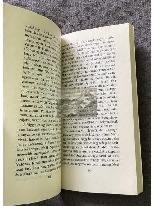 Réti Ervin: Afrikáról fehéren, feketén