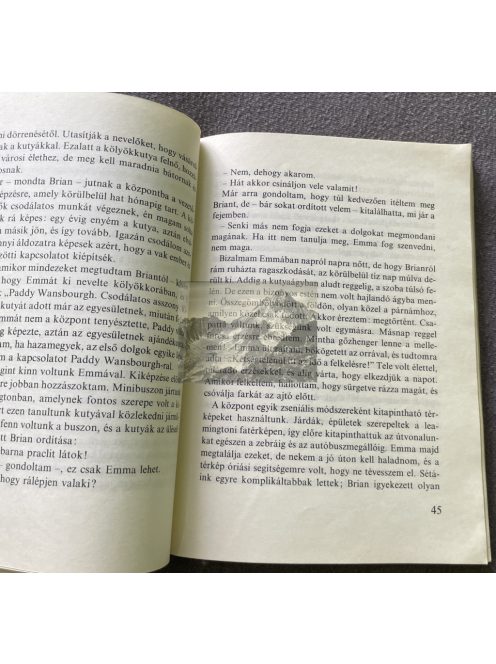 Sheila Hocken: Emma meg én