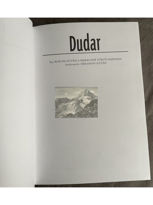 Boross István; Márkusné Vörös Hajnalka: Dudar (Száz magyar falu könyvesháza)